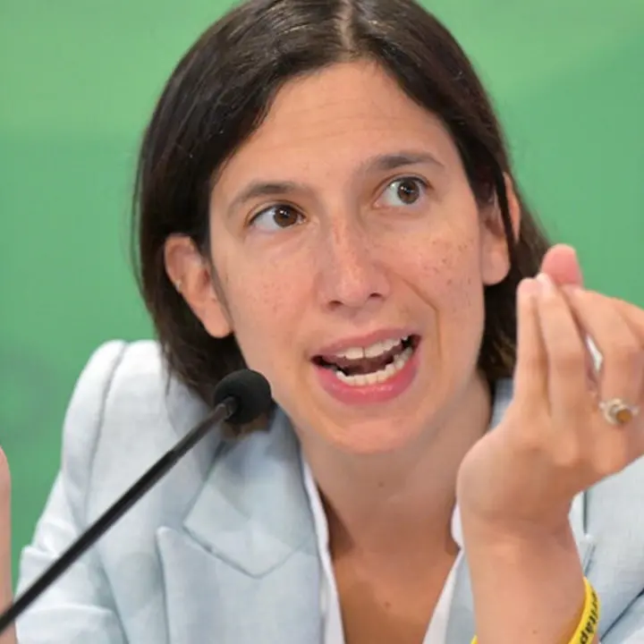 Elly Schlein capolista Pd alle elezioni europee al Centro e nelle Isole: «Disposta a dare una mano con spirito di servizio»