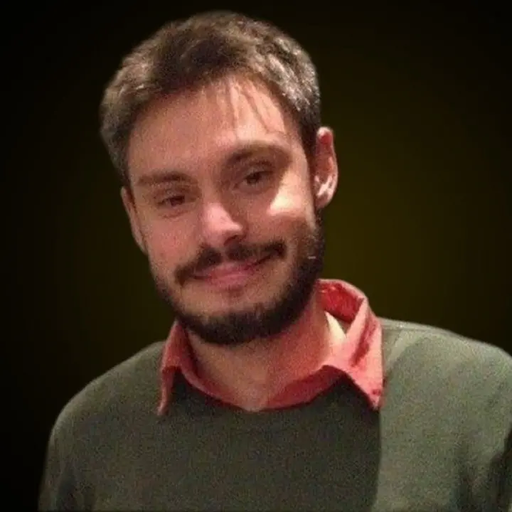 «Giulio Regeni torturato con bastonate sui piedi e bruciature»: in aula parla il medico legale