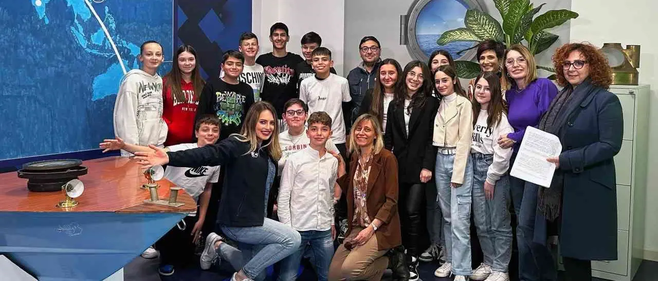 Terzo appuntamento con il Tg Young, su LaC Tv torna il telegiornale degli studenti dell’Istituto Vespucci di Vibo