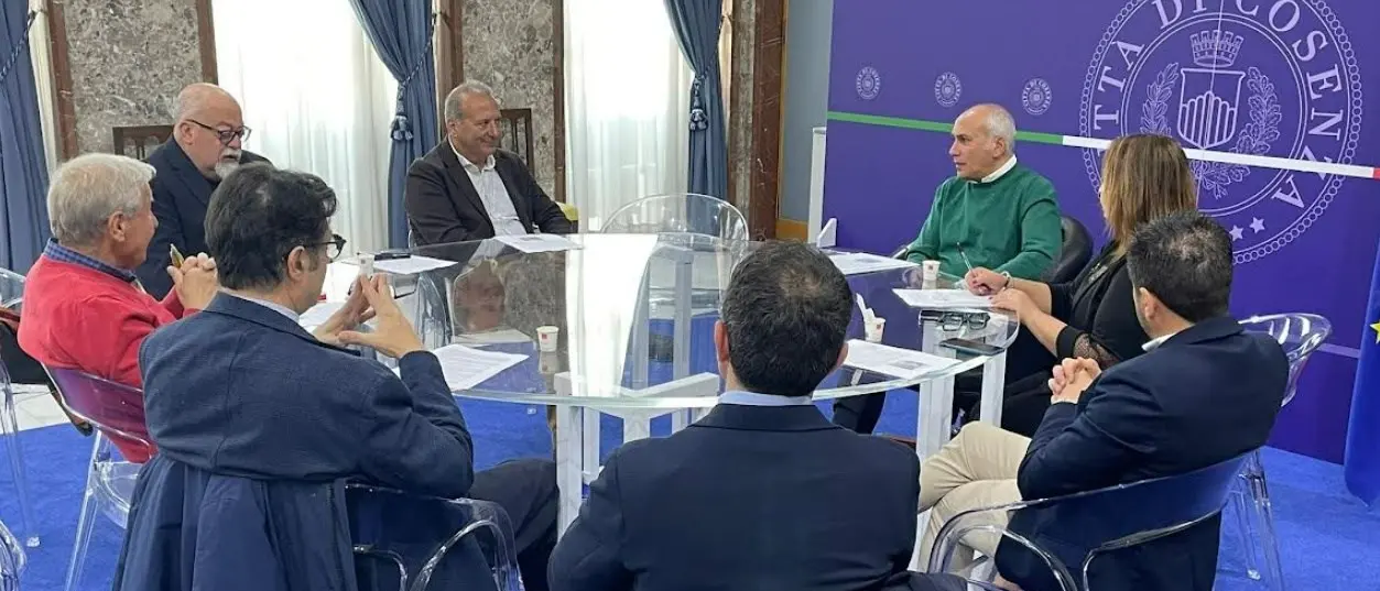 Il Comitato Av Calabria: «Percorso passi da Tarsia». Chiesto incontro con Occhiuto: «Non può decidere di non decidere»