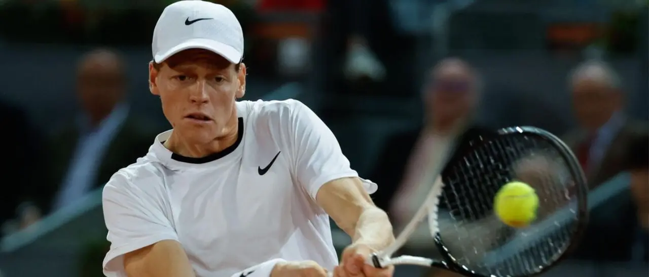 Sinner va sotto, soffre, ma ribalta Khachanov e accede ai quarti di finale del Masters1000 di Madrid