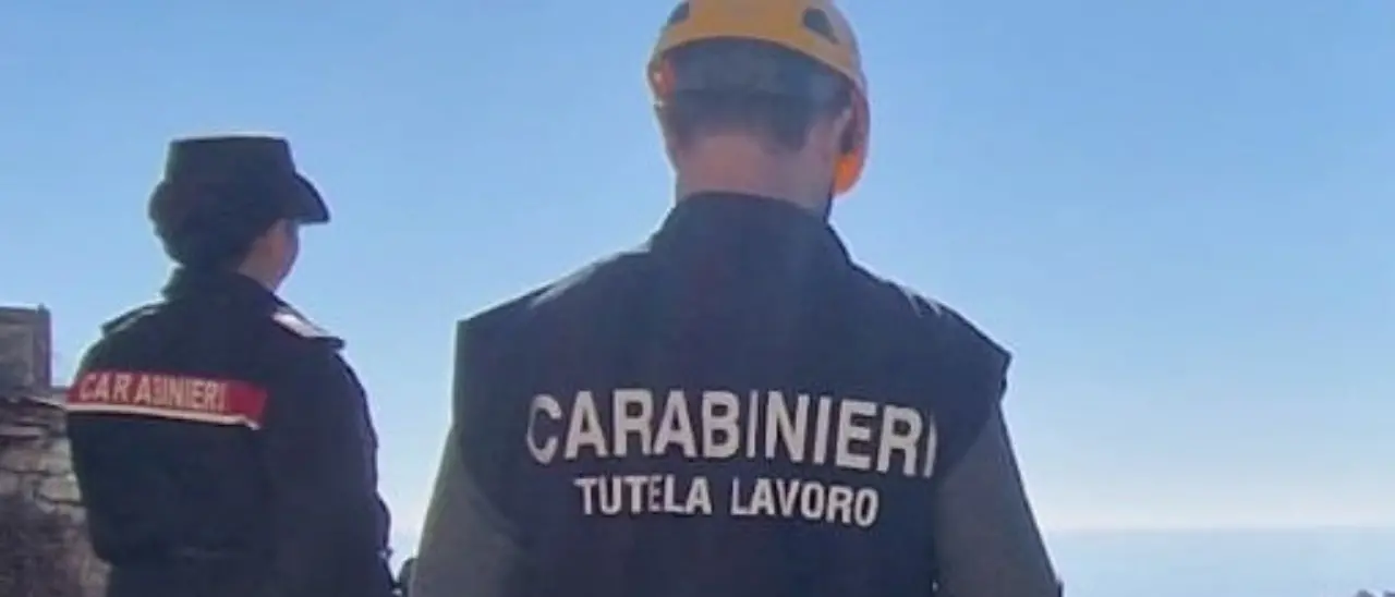 Melito Porto Salvo, controlli a tappeto nei cantieri edili: denunciate 10 persone