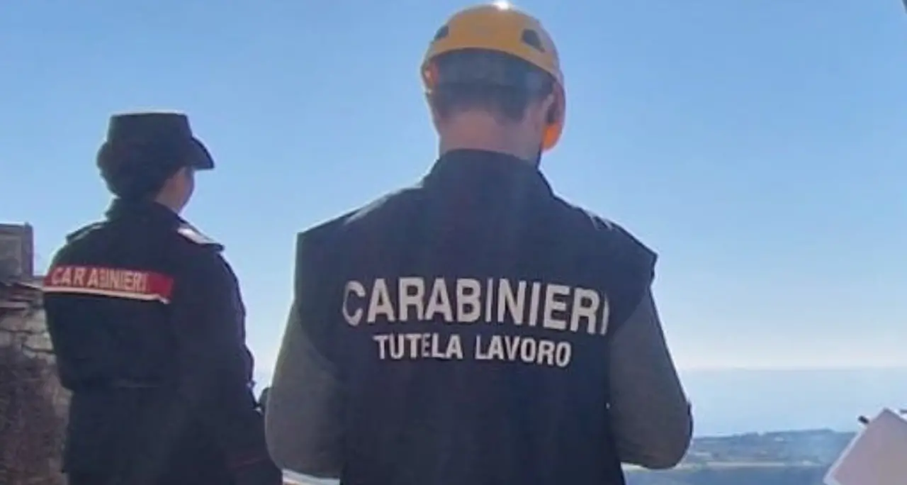 Controlli su lavoro in 11 aziende vibonesi, irregolarità in tutte: 7 denunce, 4 attività sospese, sanzioni per 50mila euro\n