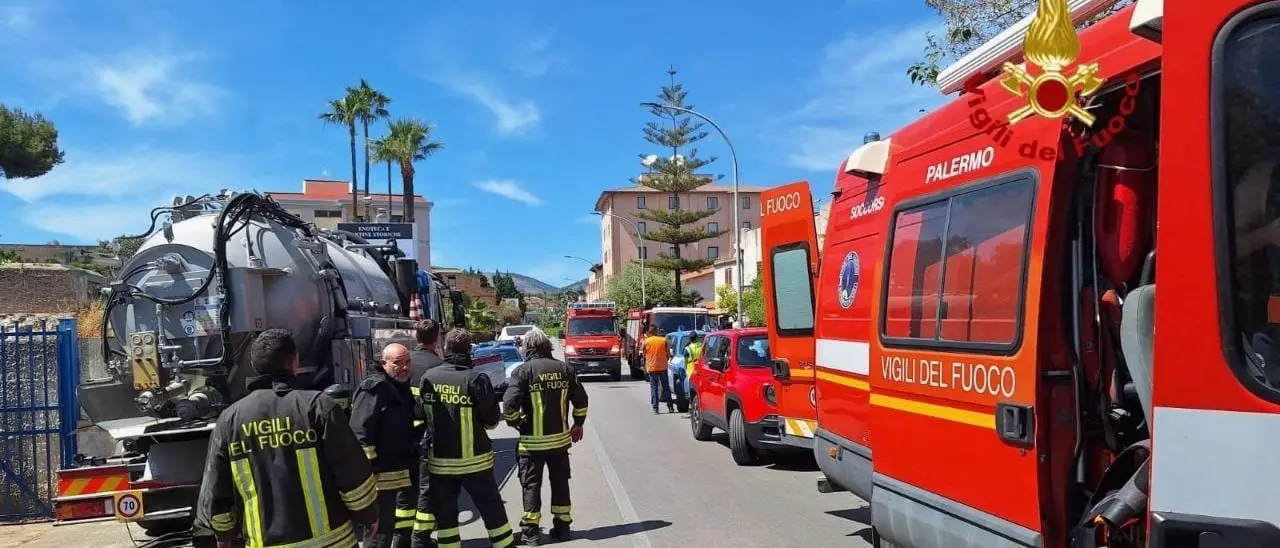 Cinque operai morti per esalazioni tossiche nel Palermitano: stavano eseguendo lavori nelle fognature