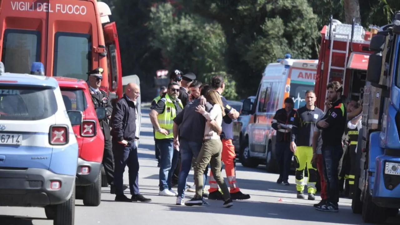 Operai morti nel Palermitano, i vigili del fuoco: «Erano senza maschere». S’indaga sui dispositivi di sicurezza