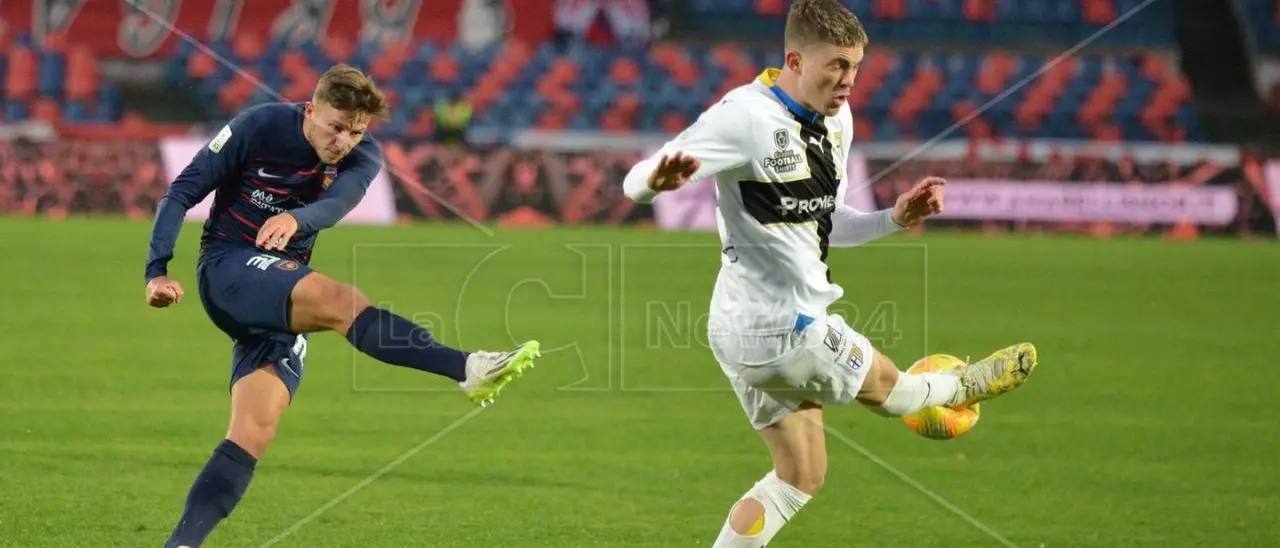 Cosenza, si guarda al futuro partendo dai rinnovi di Meroni e Voca in scadenza il 30 giugno