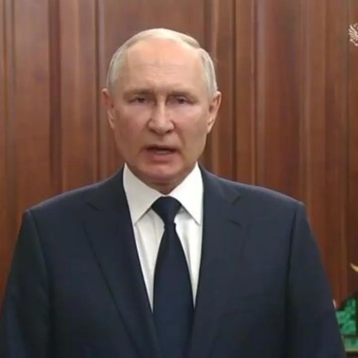 Russia, Putin: «Non rifiutiamo il dialogo con i Paesi occidentali, la scelta spetta a loro»