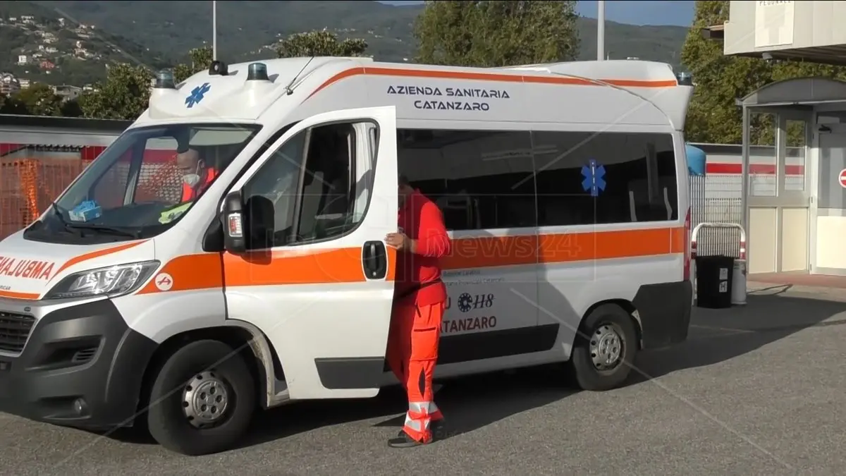 Emergenza urgenza nel caos, i dubbi sulla delega di funzioni all’Asp di Cosenza trascinano in un vicolo cieco assunzioni e concorsi