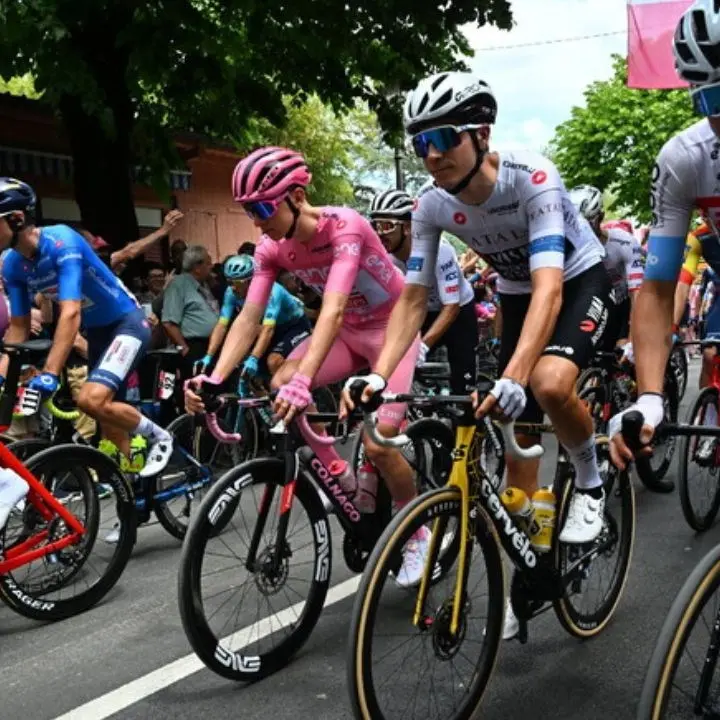 Giro d‘Italia: Pelayo Sanchez Mayo vince la sesta tappa, la maglia rosa resta a Pogacar