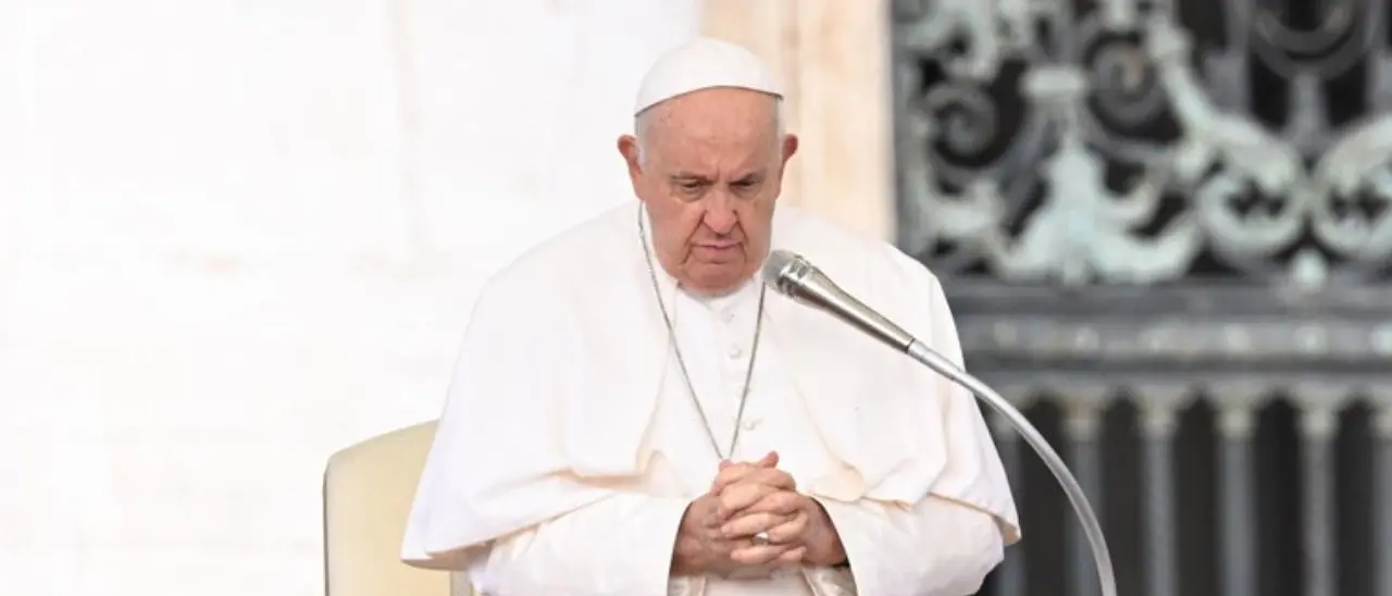 Giubileo, il Papa tende una mano ai detenuti: «I Governi restituiscano speranza con amnistie e condoni di pena»