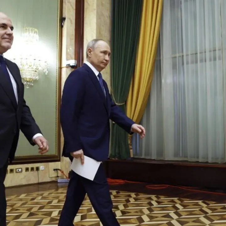 Russia, Putin conferma premier Mishustin: la candidatura passa dalla Duma