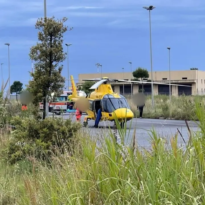 Scalea, l’aviosuperficie è chiusa e l’elisoccorso è costretto ad atterrare nell’area parcheggio