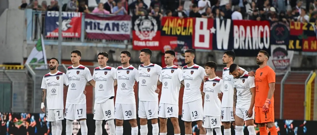 Serie B, il Cosenza chiude la stagione con un pari contro il Como: al Sinigaglia finisce 1-1