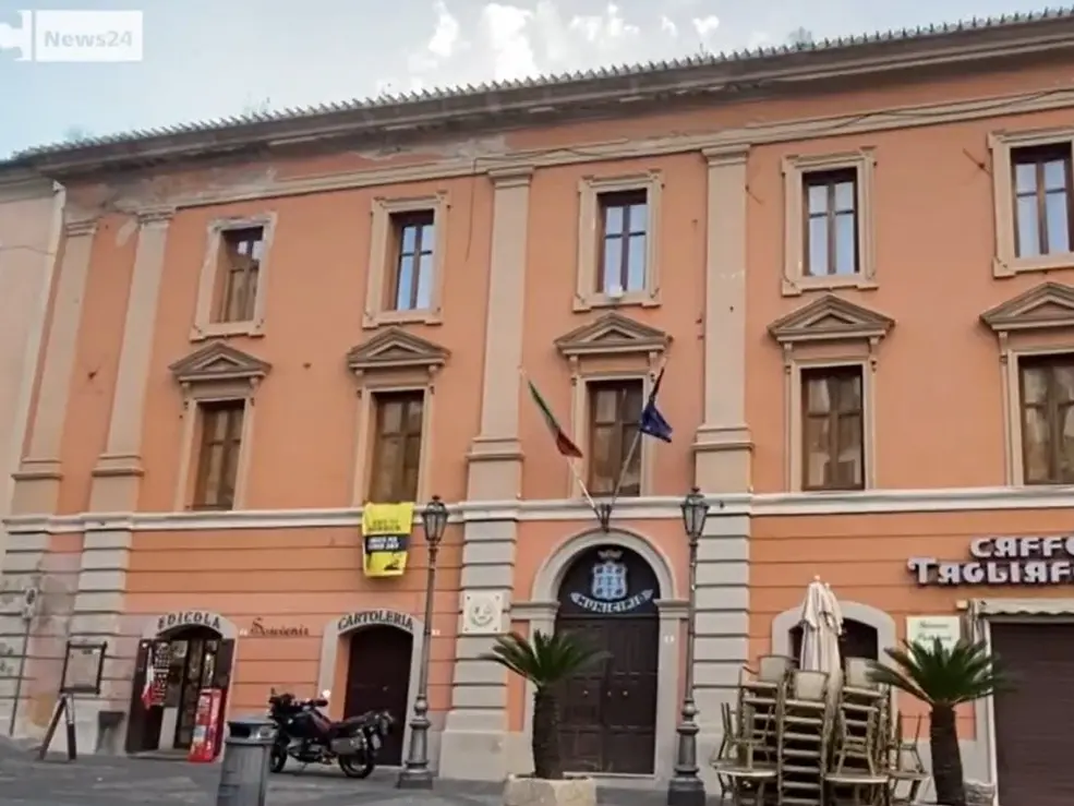 Corigliano Rossano, il Pd presenta la sua lista al fotofinish per disinnescare il boicottaggio anti dem