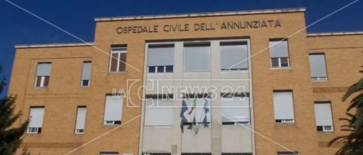 Sanità, il Pd attacca Occhiuto: «A Cosenza caos per i concorsi di emergenza-urgenza»