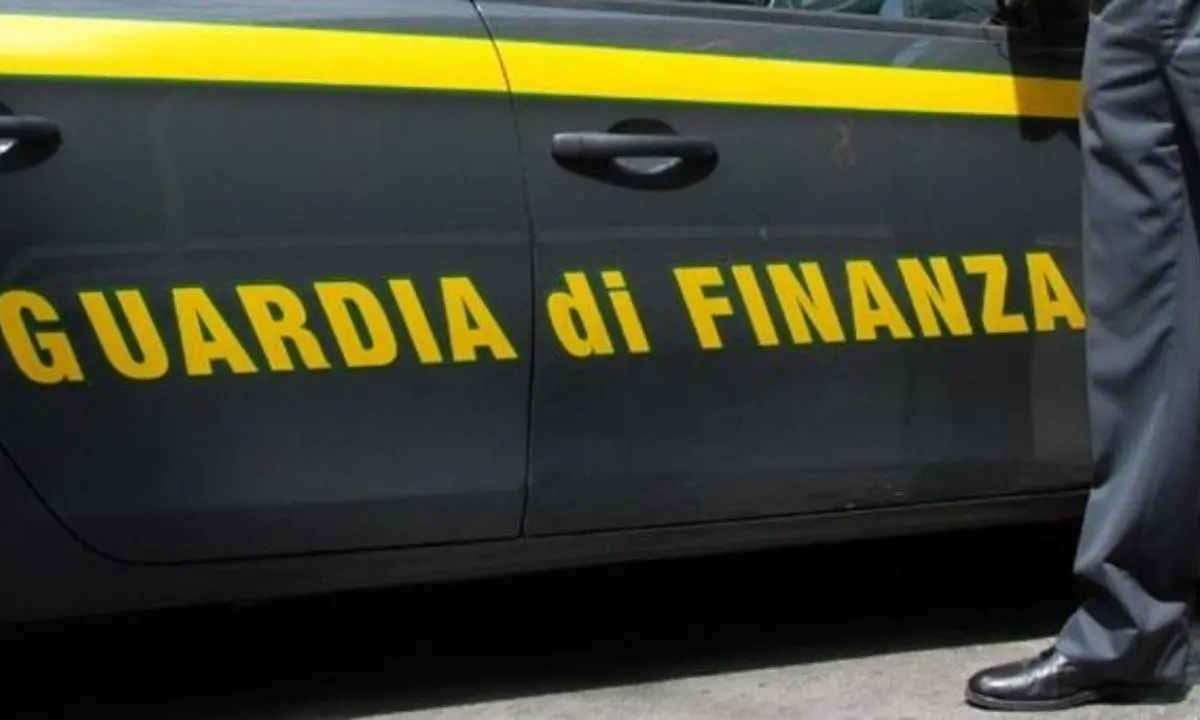 Arresti nel Cosentino, sospensione dal servizio per un finanziere coinvolto nell’inchiesta contro la ’ndrangheta