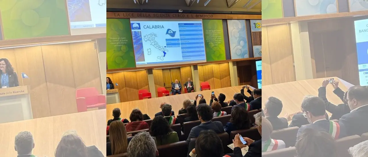 Diamante ancora bandiera blu, il sindaco Magorno: «Una prestigiosa riconferma»