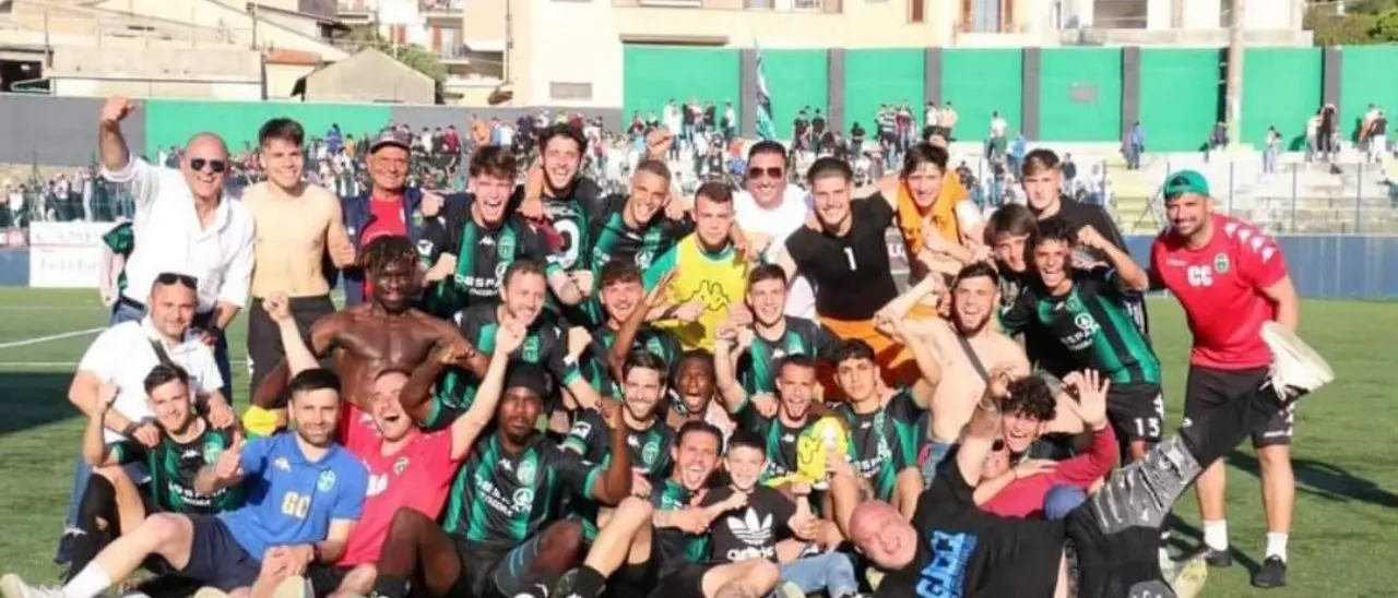 Palmese, l’euforia del presidente Sergi dopo la salvezza: «Una vittoria dedicata a tutta la città di Palmi»