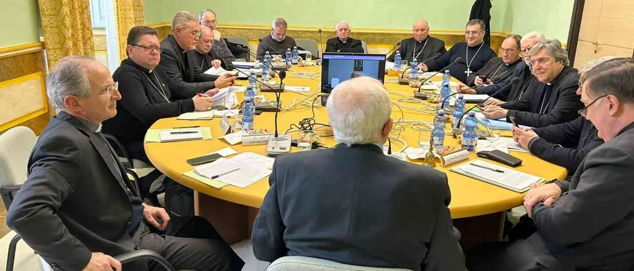 Elezioni, i vescovi calabresi contro l’astensionismo: «I cristiani vadano a votare per un’Europa migliore»