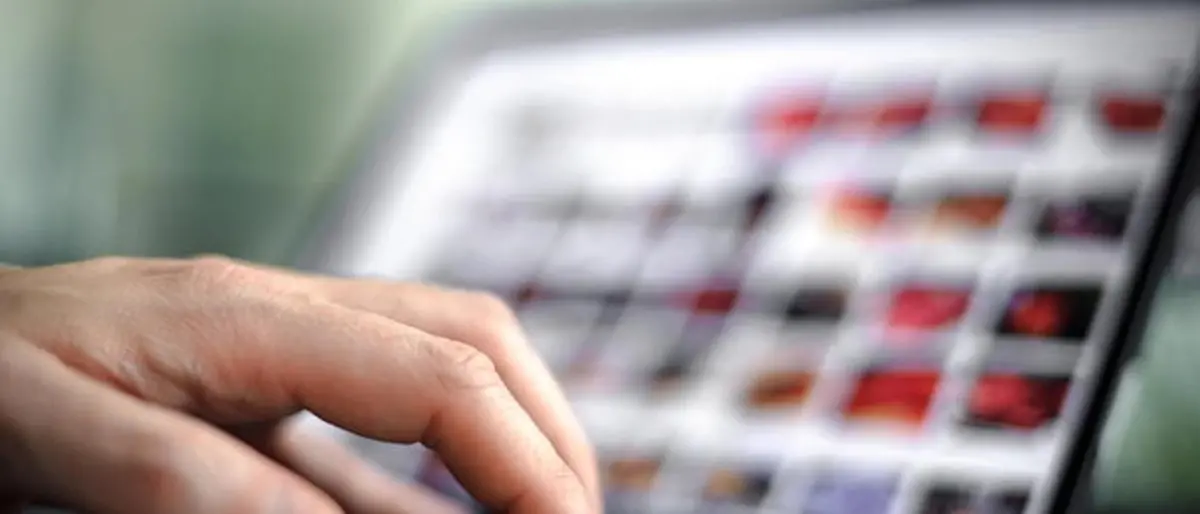 In Italia crescono gli investimenti pubblicitari nell’editoria: il 2023 si è chiuso con quasi +3%, guidano web e radio