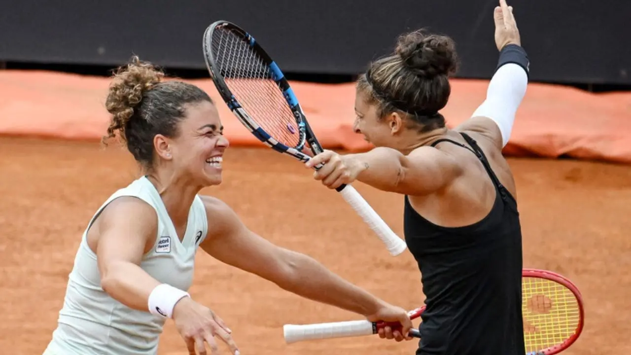 Tennis, Errani-Paolini vincono gli Internazionali d’Italia di Roma... e puntano Parigi 2024