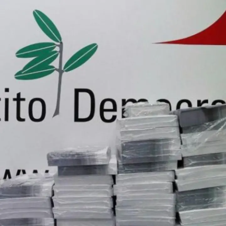 Polemiche dopo il comizio di Occhiuto a Corigliano-Rossano, il Pd: «È andato in tilt perché avverte il peso dell’imminente sconfitta»
