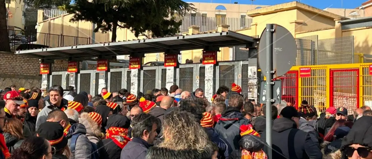 Catanzaro-Cremonese, Zona giallorossa attiva dalle 17.30: le disposizioni del Comune per la gara di domani
