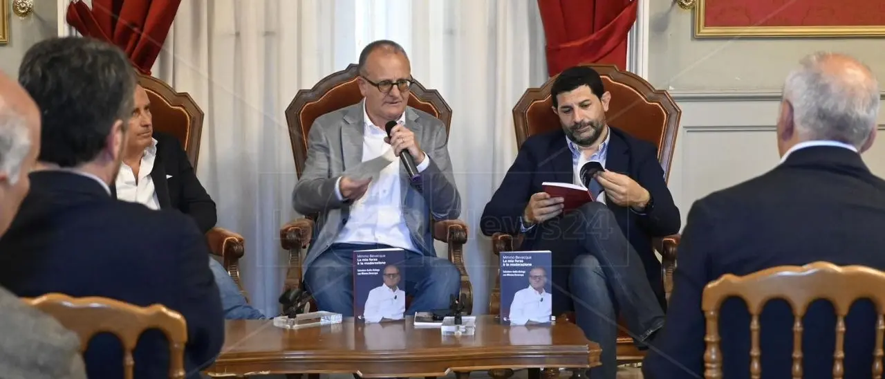 L’autobiografia politica di Bevacqua (Pd) il moderato (ma non troppo): «Un tradimento alle Regionali mi ha fatto diventare cinico»
