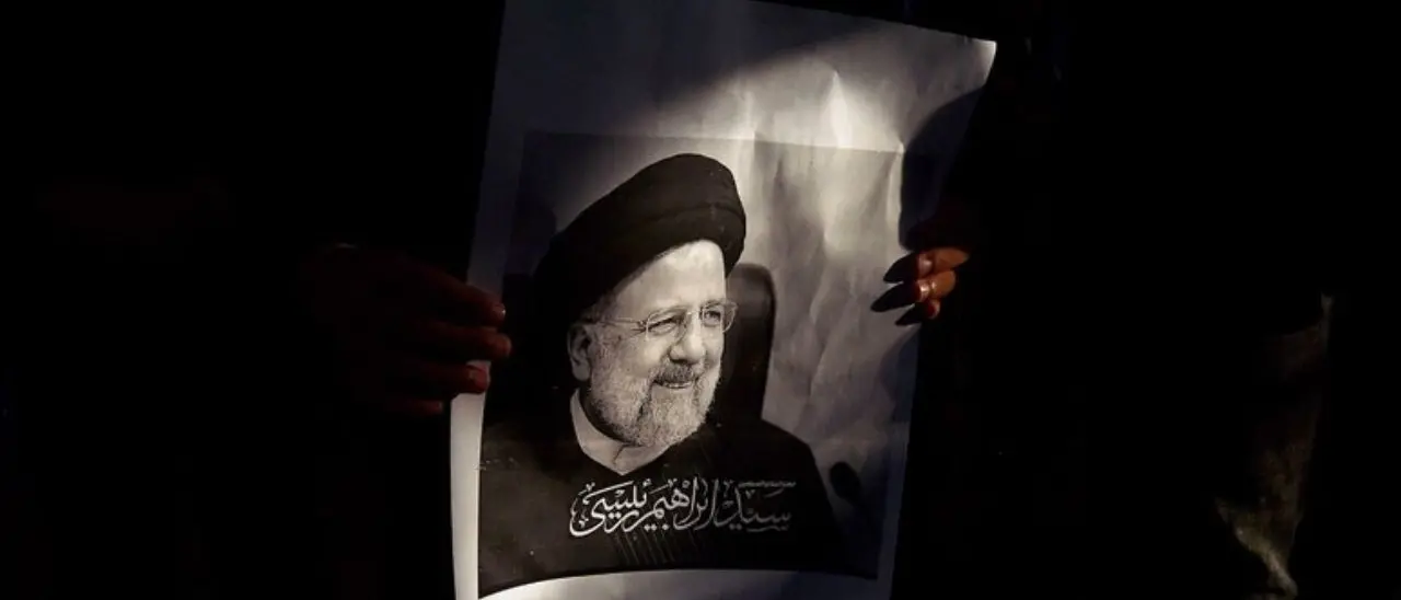 Iran, iniziata la cerimonia funebre per il presidente Raisi morto in un incidente aereo