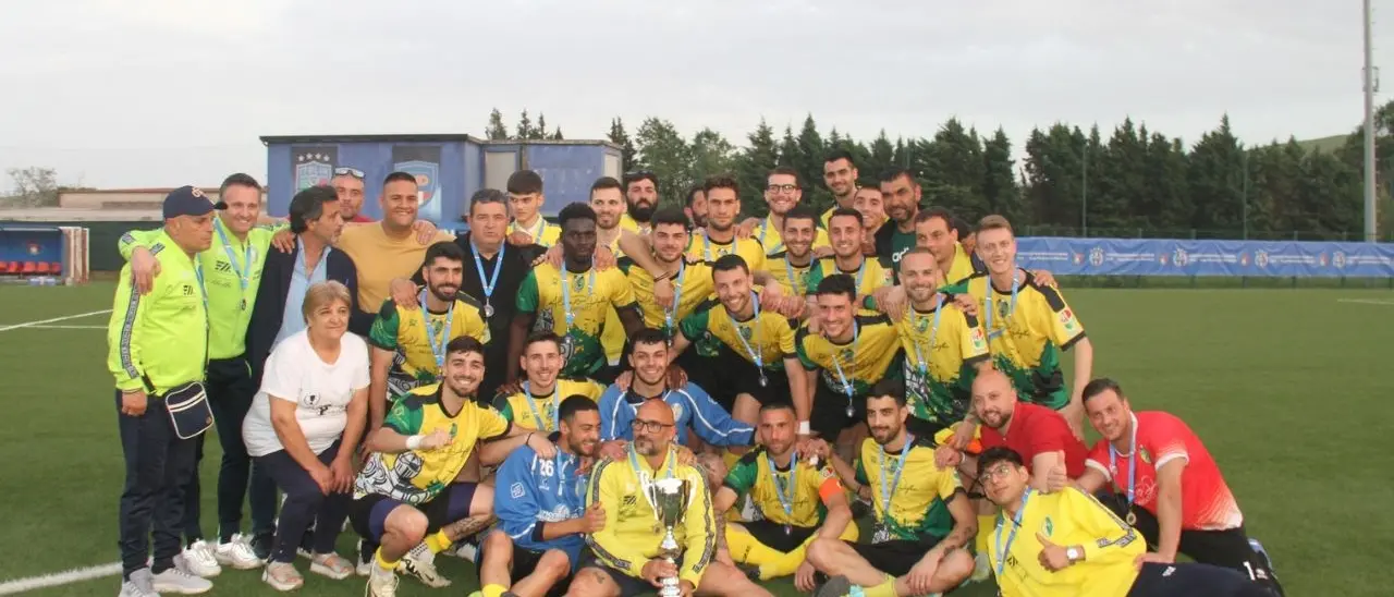 Il Malvito si gode la sua meritata Promozione. Vaccaro: «Vincere in un paese di 1700 abitanti ha un sapore particolare»