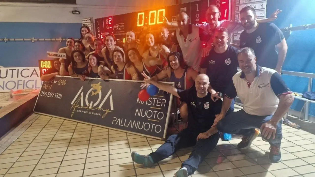 Pallanuoto femminile, il Cosenza resta in A1: contro Genova vince gara tre 18 a 13