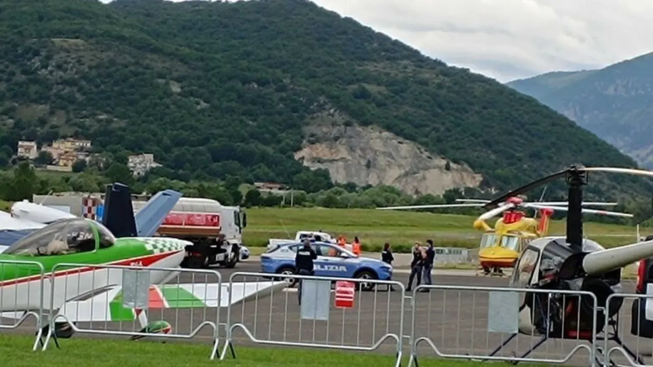 Tragedia a L’Aquila durante l’Air show, 40enne muore investito da un mezzo pesante