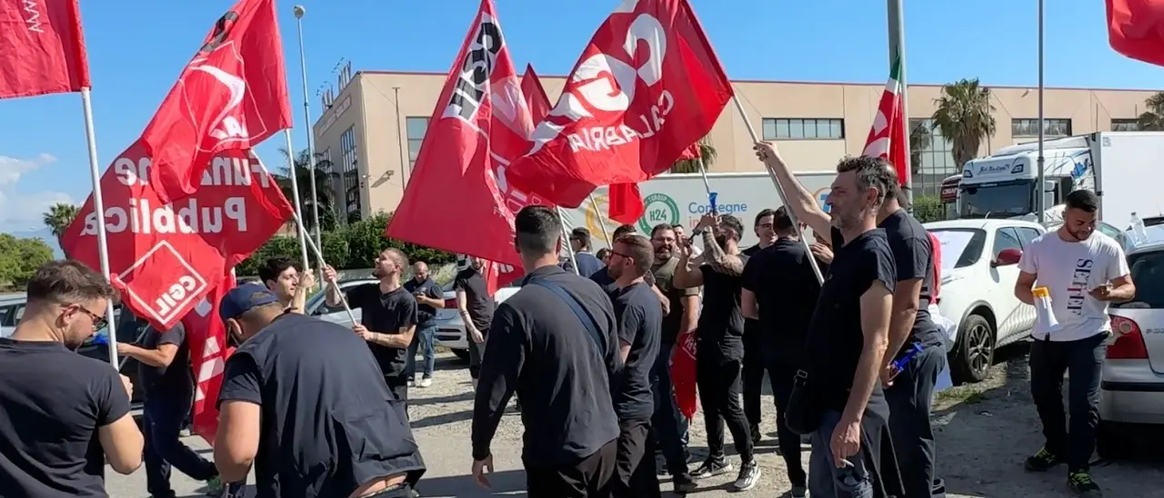 Corigliano Rossano, Cgil e istituzioni al fianco del lavoratore licenziato dalla 3Emme «perché iscritto al sindacato»