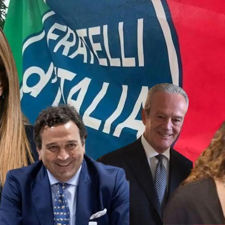 Fratelli (e coltelli) d’Italia, dietro l‘Europa è lotta tra colonnelli