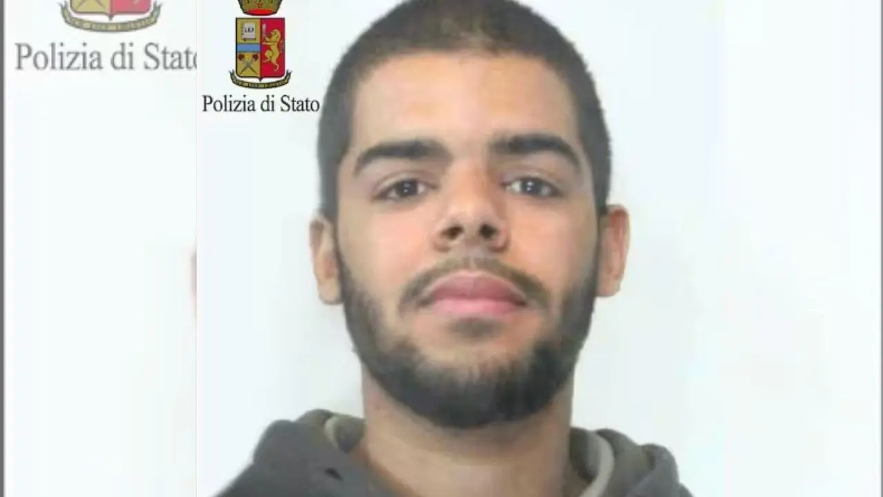 Arrestato a Torino 29enne considerato un terrorista Isis: era finito in manette con la stessa accusa già due volte