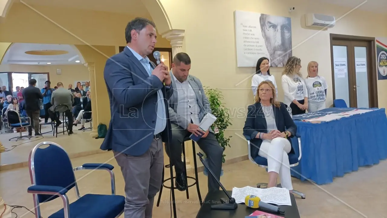 Europee, Amatruda inaugura la sede lametina di Fdi: «La mia una candidatura che viene dal basso, sono una donna del popolo»