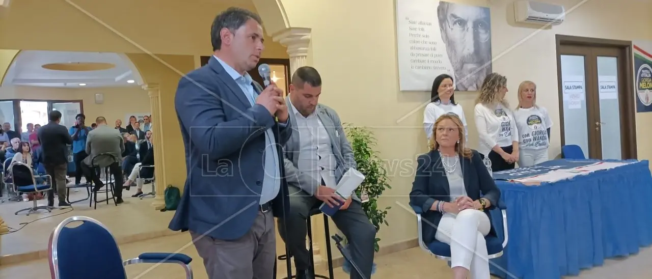 Europee, Amatruda inaugura la sede lametina di Fdi: «La mia una candidatura che viene dal basso, sono una donna del popolo»