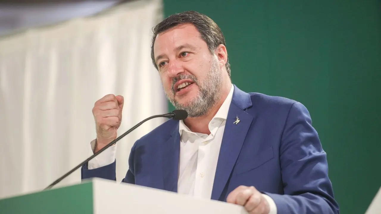 Salvini domani in Calabria sui cantieri della statale 106 nel Cosentino e per presentare il suo libro