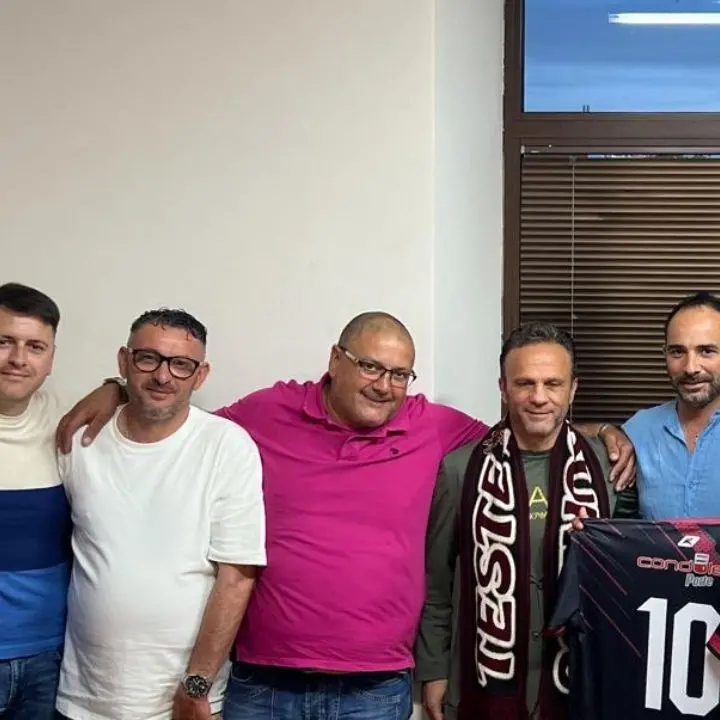 Promozione, la Virtus Rosarno annuncia il tecnico Ferraro e prepara i botti di mercato