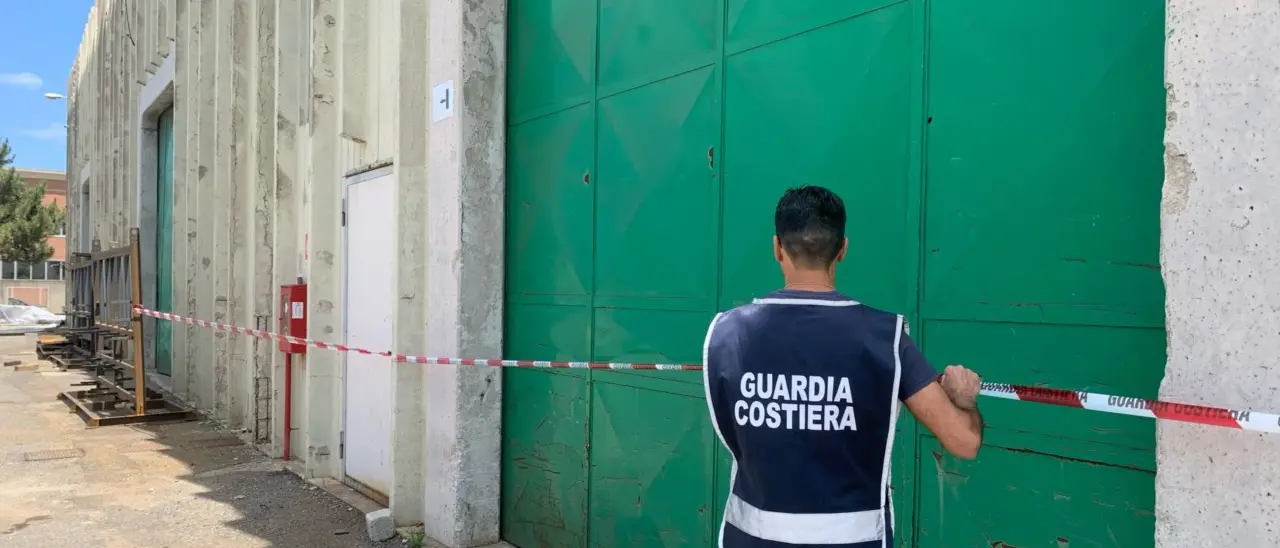 Vibo, lavori di saldatura e verniciatura in un capannone sequestrato: deferito il rappresentante dell’impresa