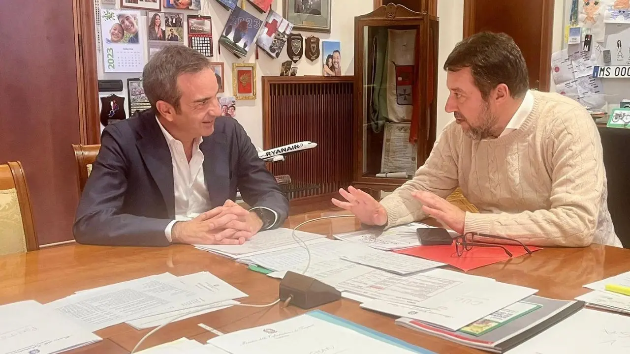 Botta e risposta Salvini-Occhiuto: il ministro snobba la delibera anti Bolkestein, il governatore: «Farebbe meglio a leggerla»