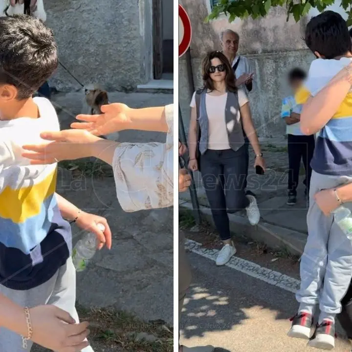 Accusata di essere una scafista, Marjan Jamali esce dal carcere e riabbraccia suo figlio a Camini