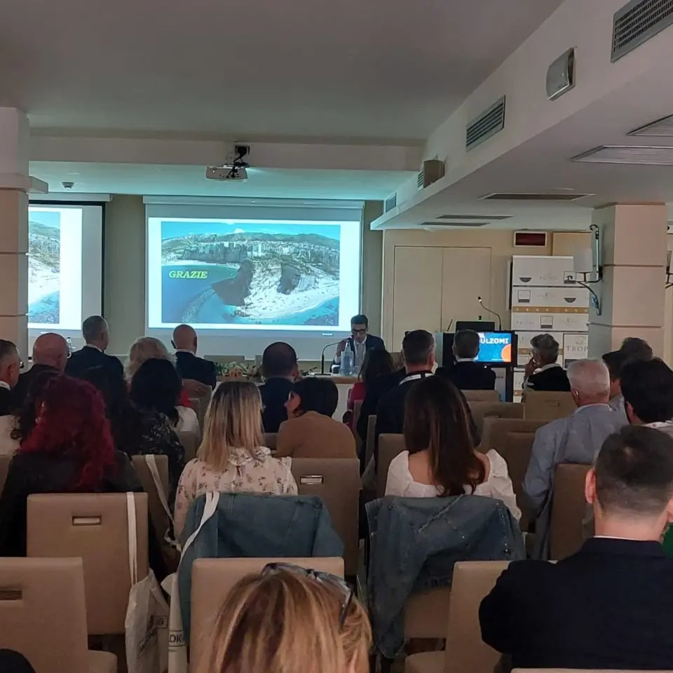 Congresso nazionale di chirurgia proctologica a Tropea, esperti provenienti da tutta Italia a confronto