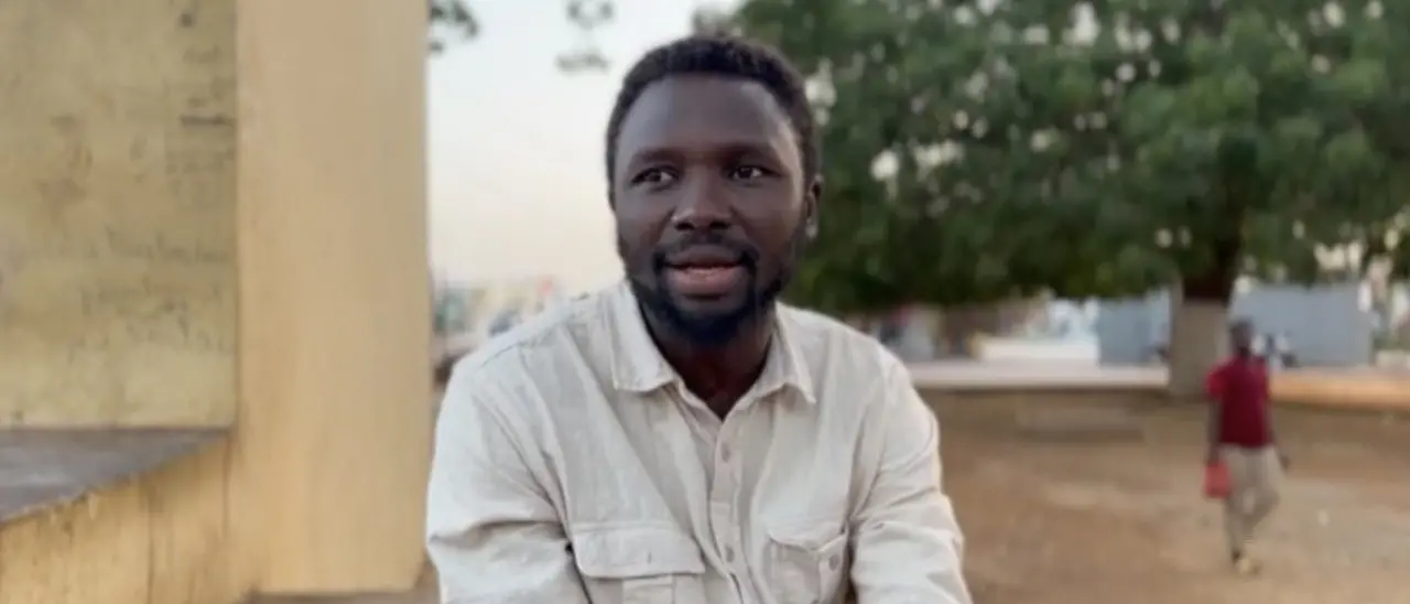 Ispirò il film “Io capitano”, Mamadou Kouassi a Reggio per ringraziare i volontari: «Avete accolto anche chi non è sopravvissuto al mare»