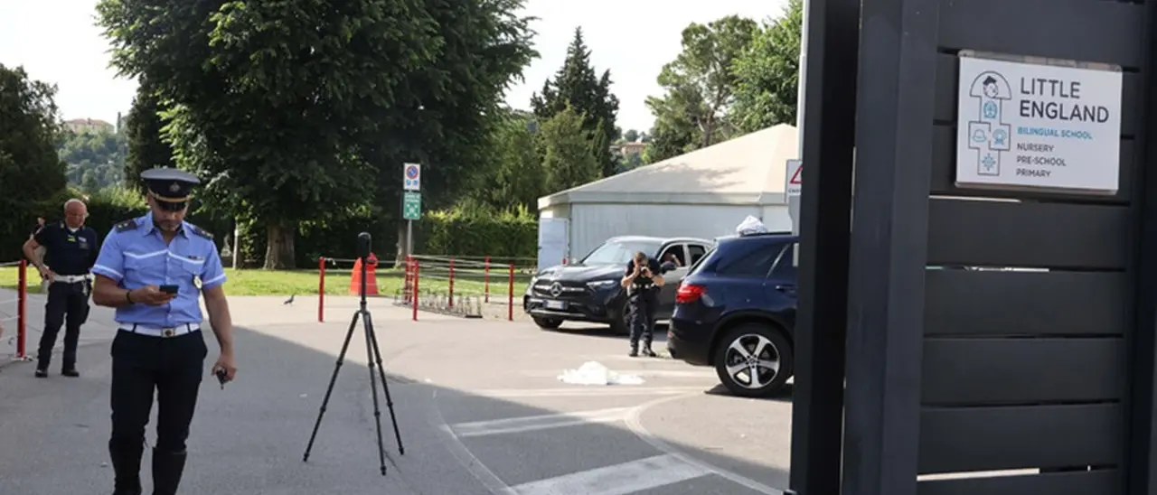 Tragedia a Brescia, morta bimba di due anni: è stata investita da un’auto all’uscita dell’asilo