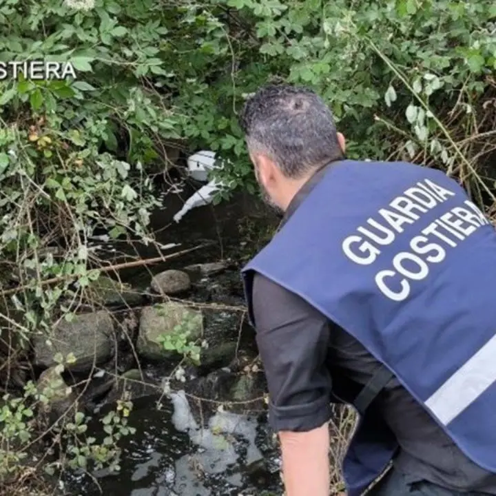Reflui fognari scaricati nei canali, scatta il sequestro delle stazioni di sollevamento a Stalettì