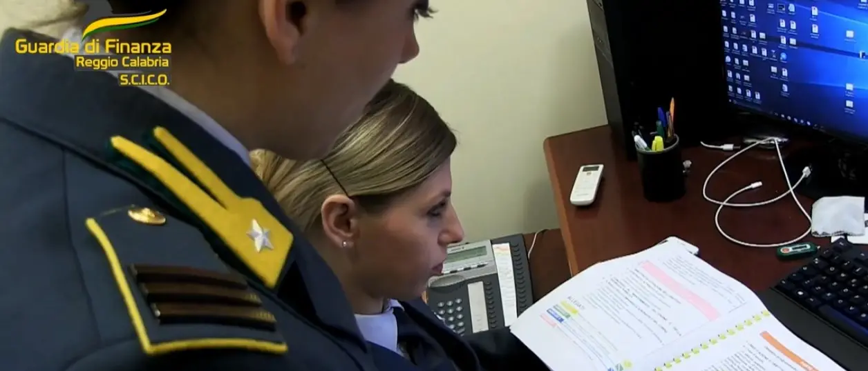 La ’ndrangheta anche negli appalti delle pulizie all’Asp di Reggio Calabria, sequestrati 6,5 milioni a imprenditore