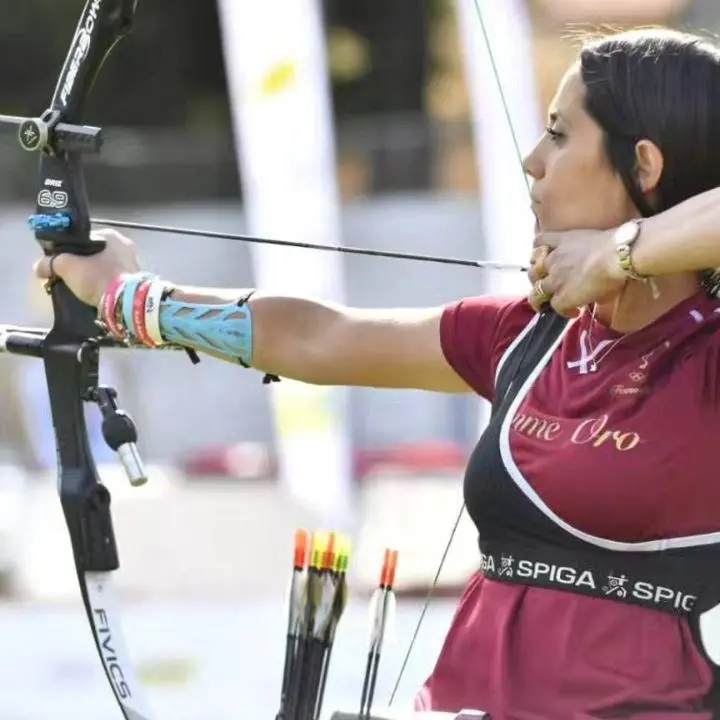 Tiro con l’arco: ai campionati italiani di Pesaro un doppio podio per la reggina Enza Petrilli