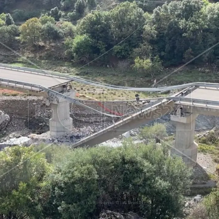 Longobucco, il 10 giugno al via i lavori di demolizione del ponte crollato un anno fa