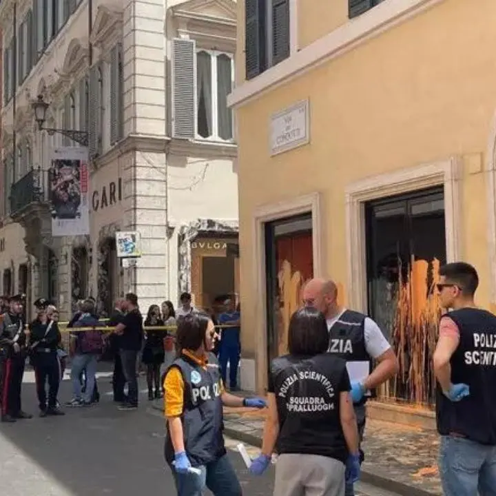 Roma, maxi furto da 500mila euro nella gioielleria Bulgari: scattano le indagini